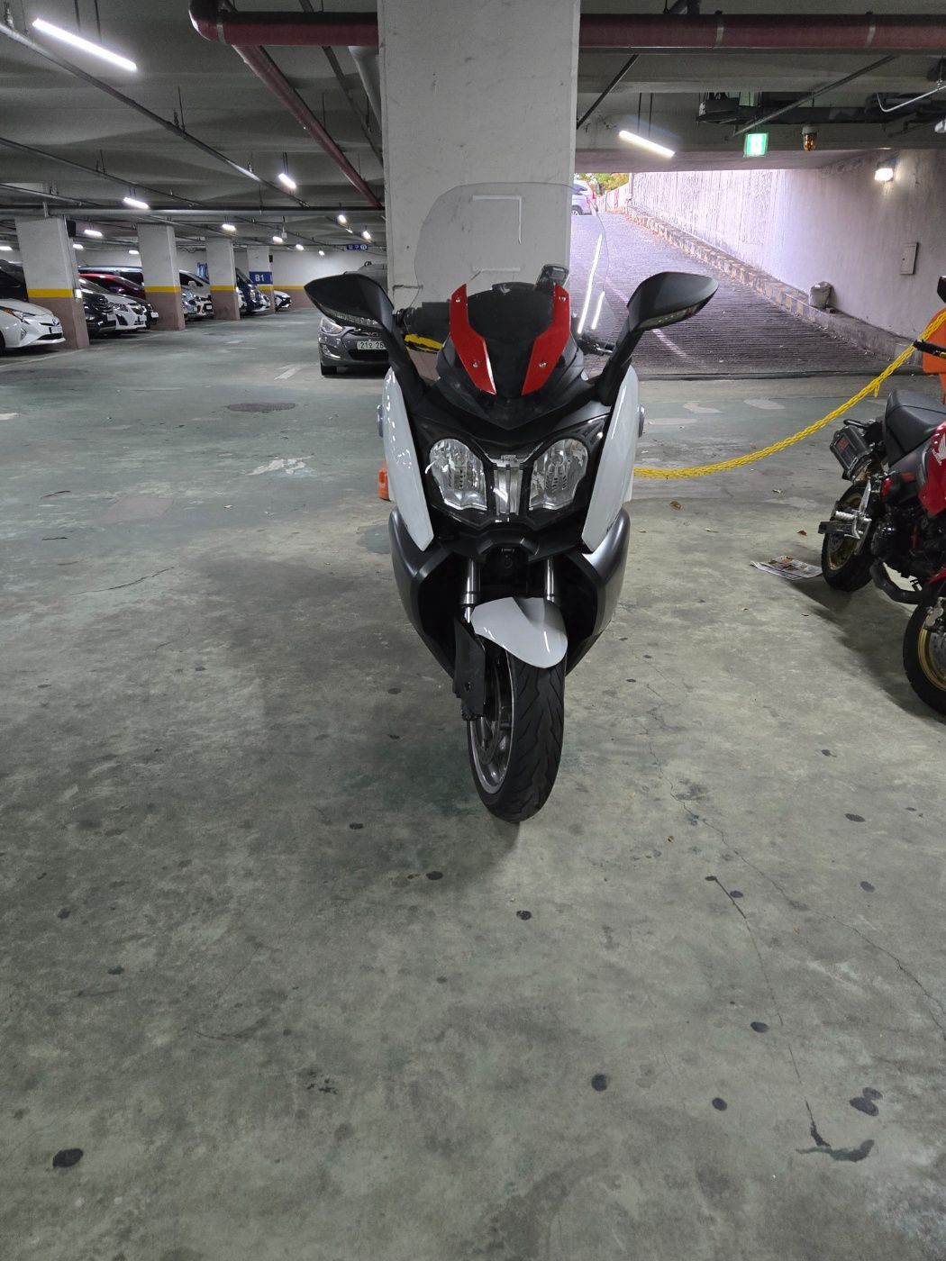 BMW C 650 GT thumb 2