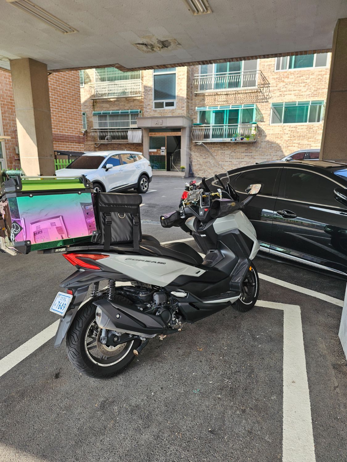 혼다 포르자 350 more