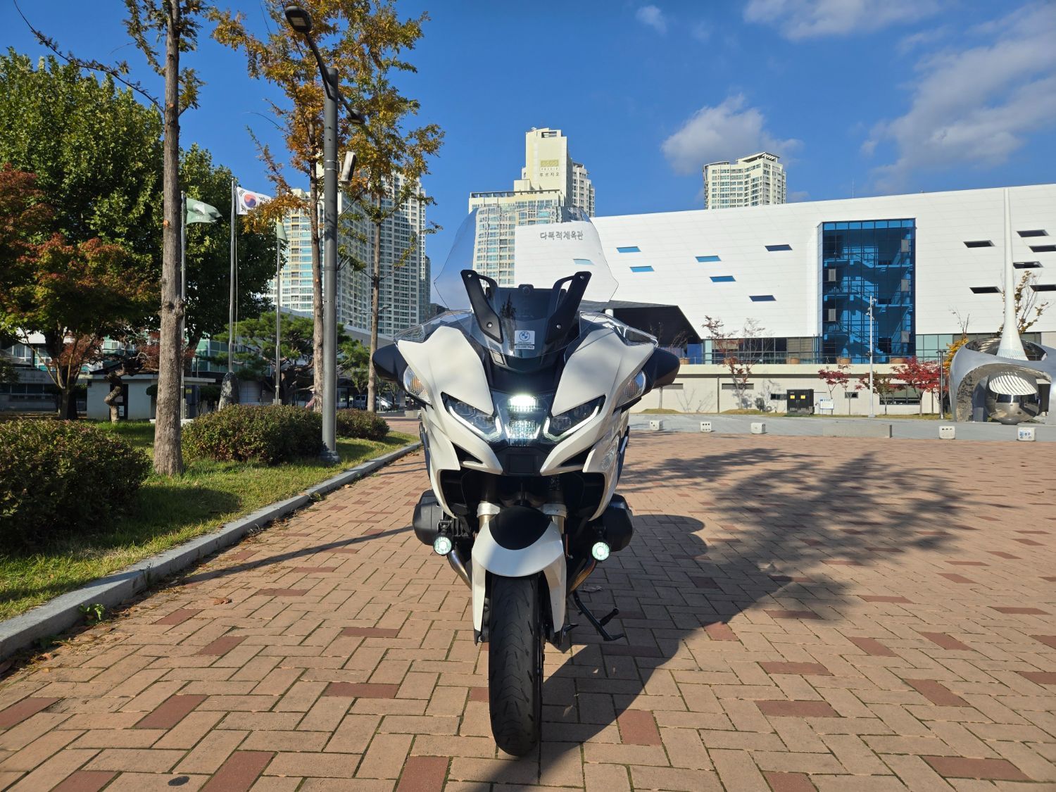 BMW R 1250 RT 2023 실버 사진 6