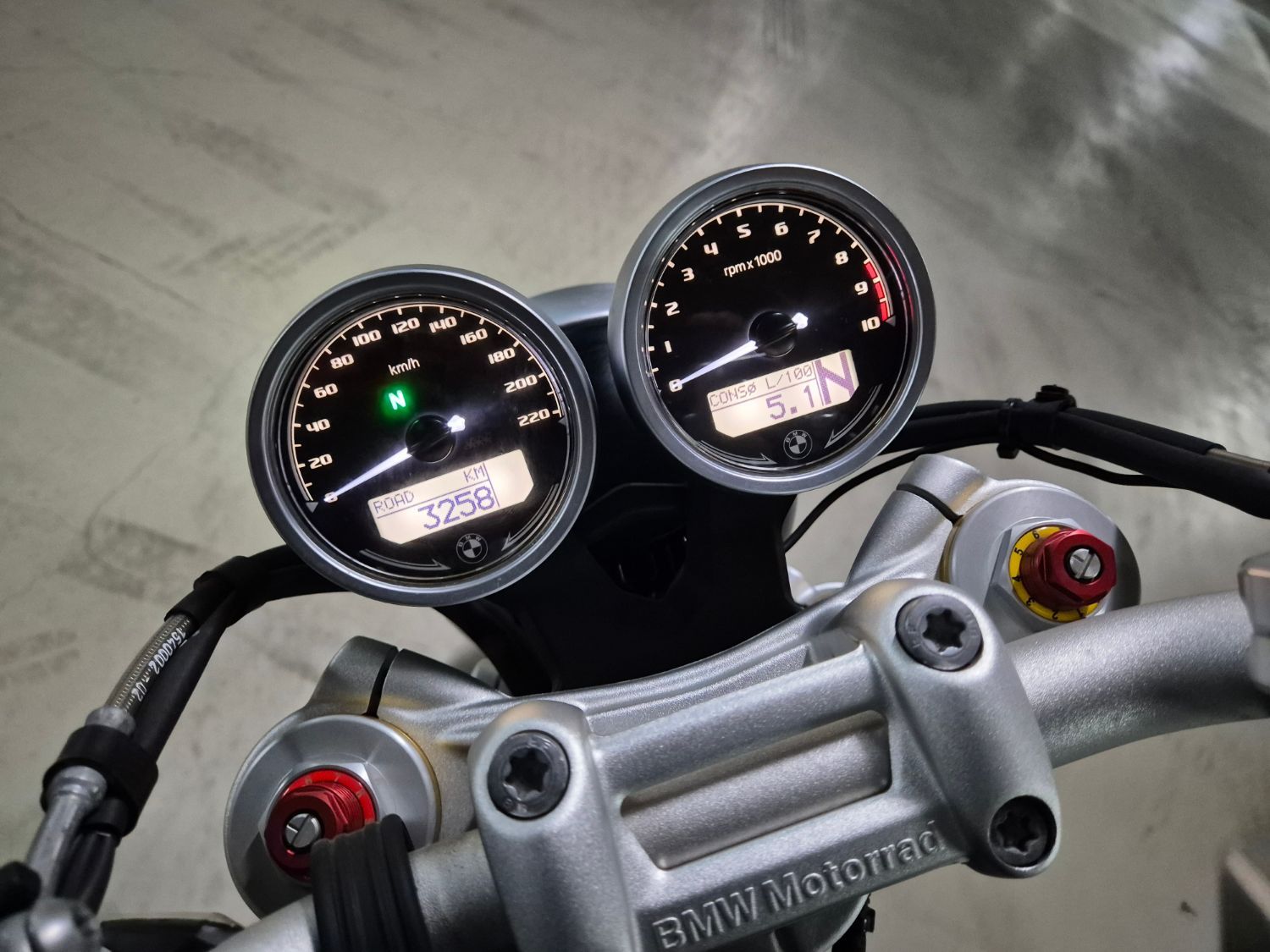 BMW R nine T 레이서 2021 블랙 사진 5