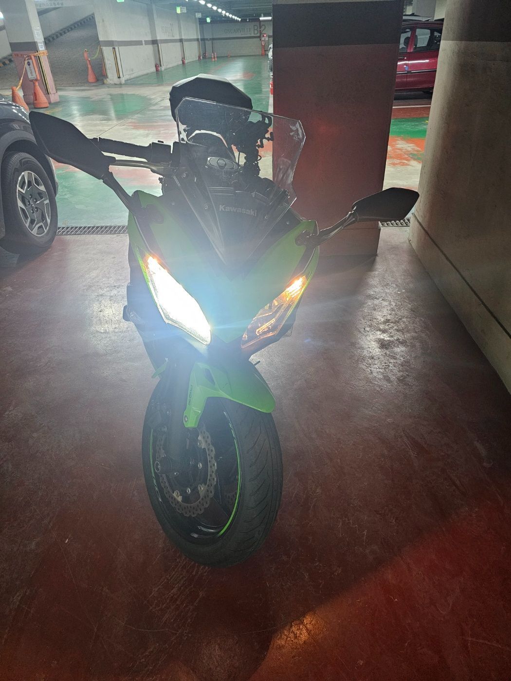 가와사키 닌자 650 thumb 2