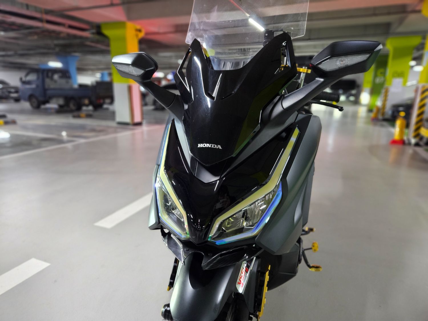 혼다 포르자 350 main