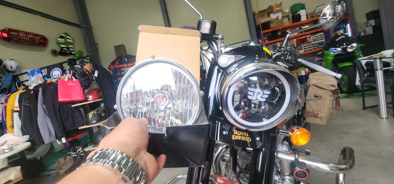 로얄엔필드 클래식 350 thumb 2