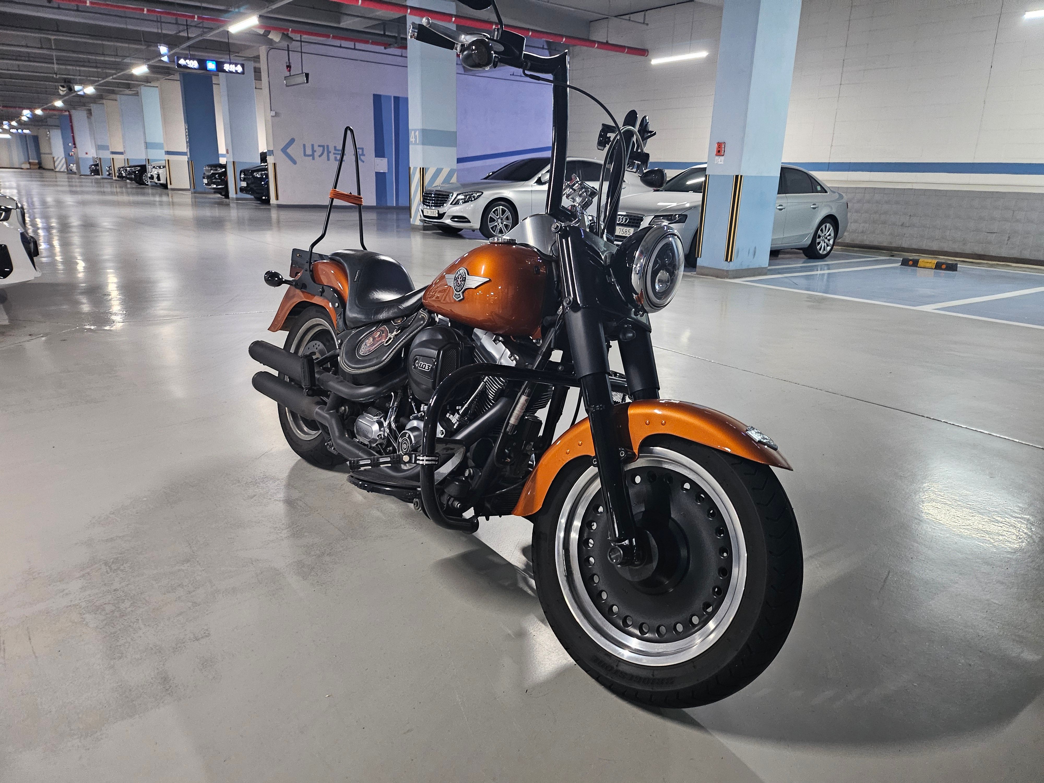 할리데이비슨 팻보이 스페셜 more