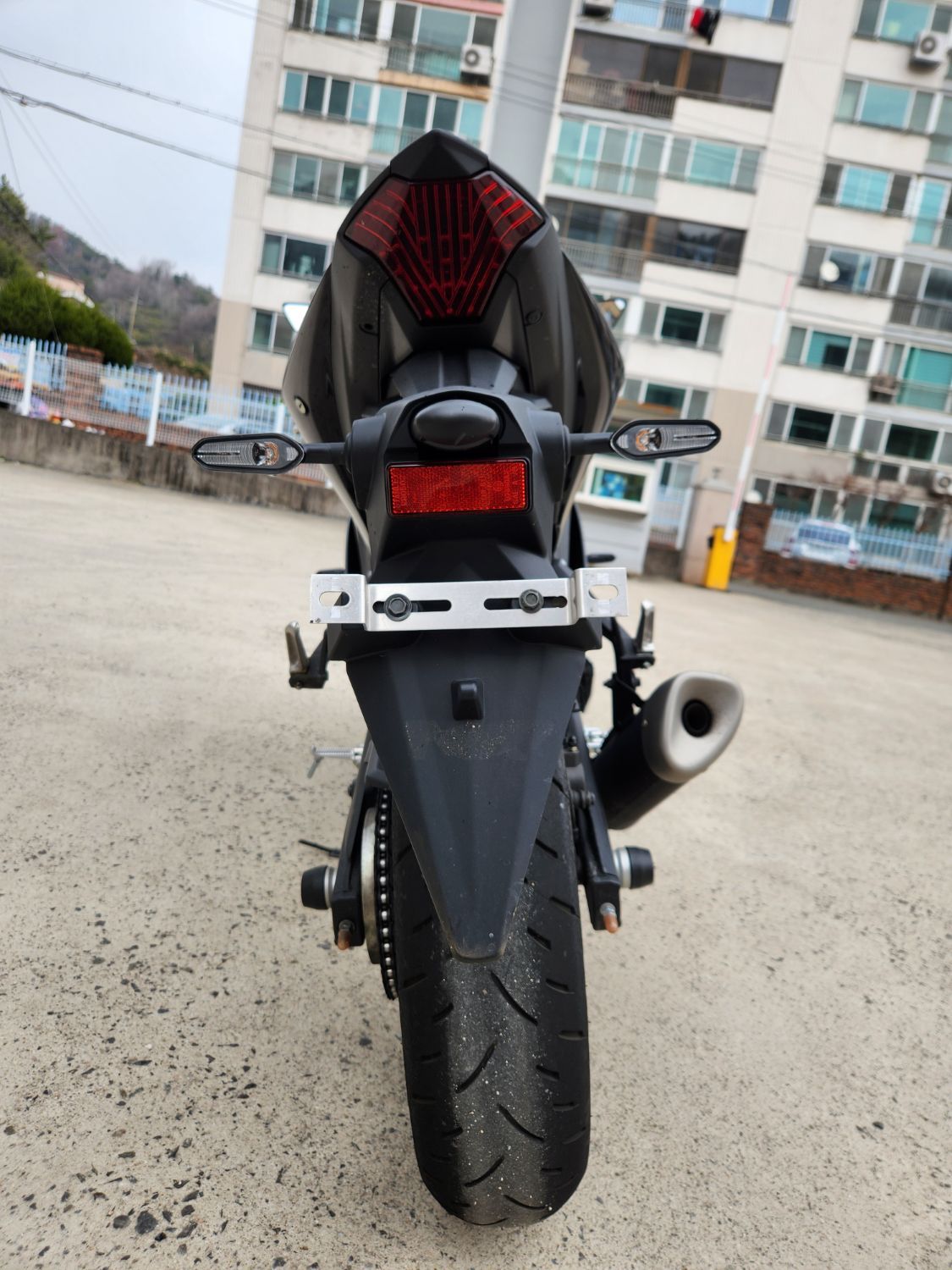 야마하 YZF R3 more