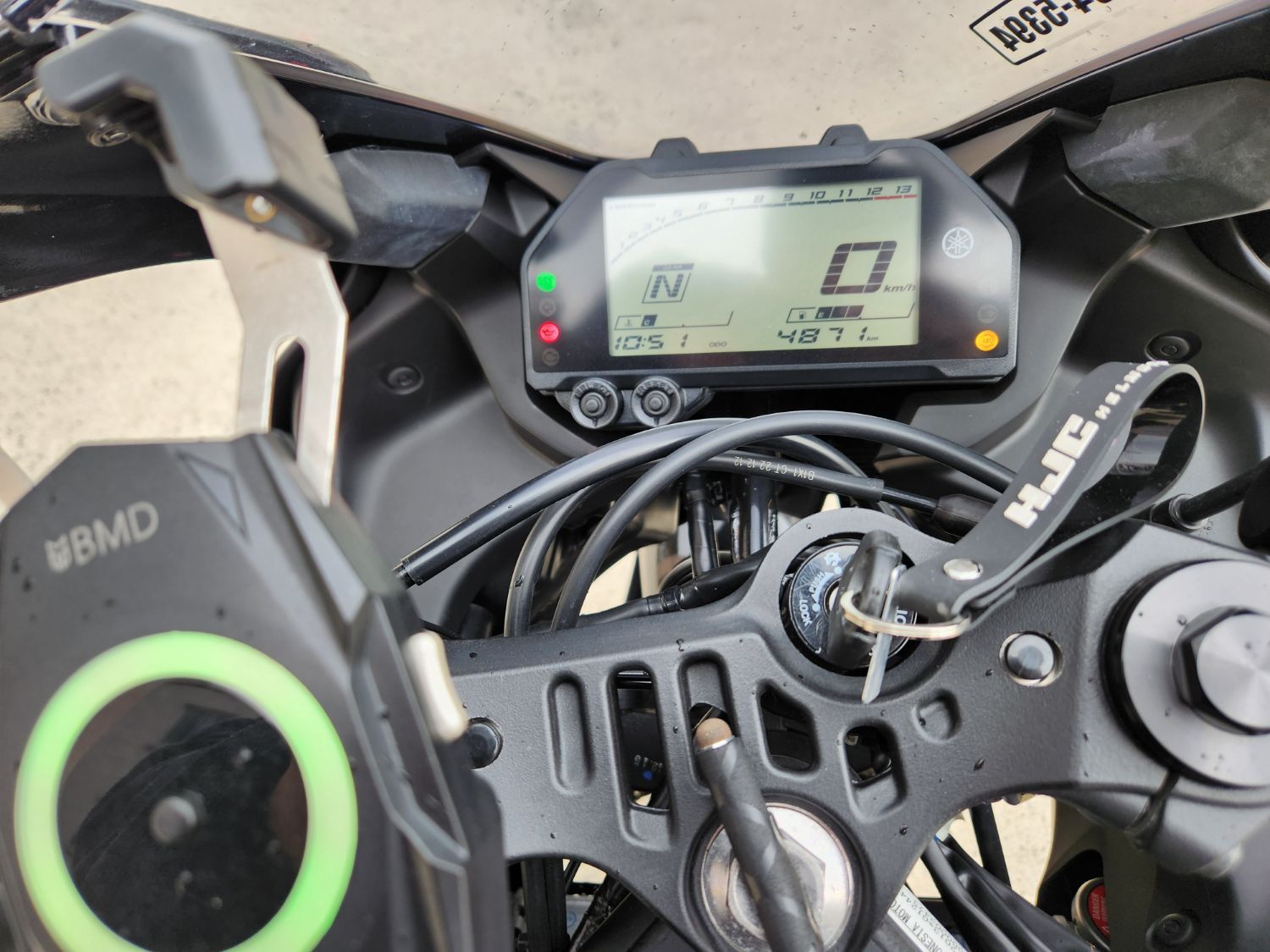 야마하 YZF R3 thumb 2