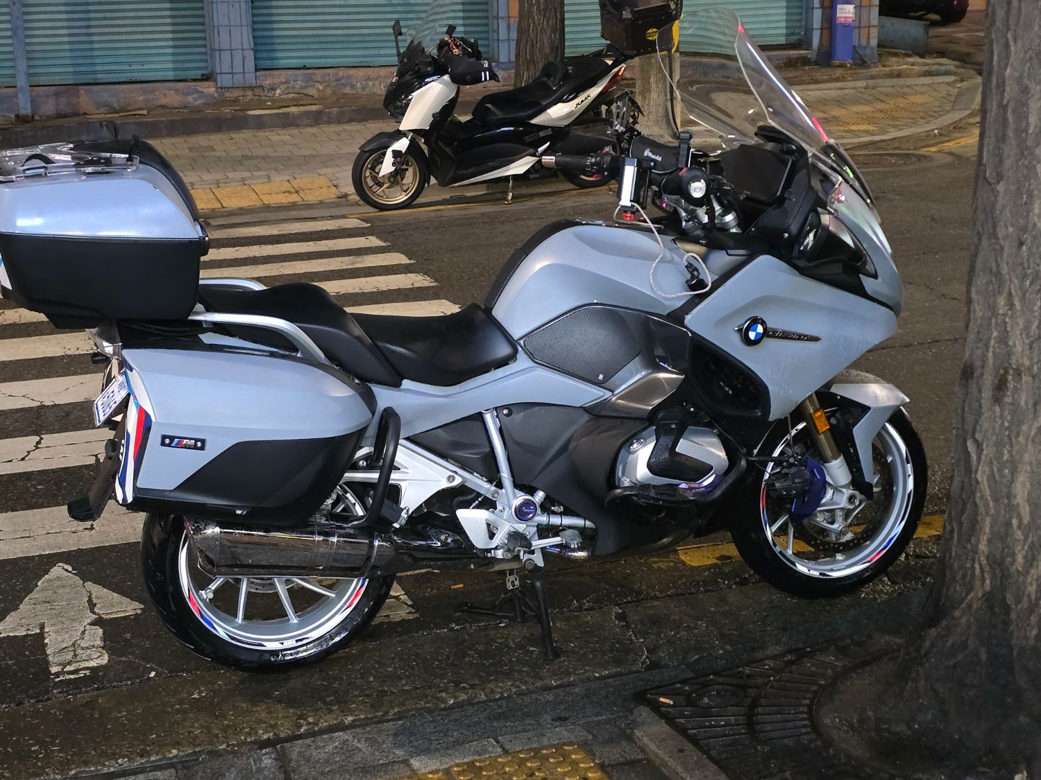 BMW R 1250 RT 2021 화이트 사진 1