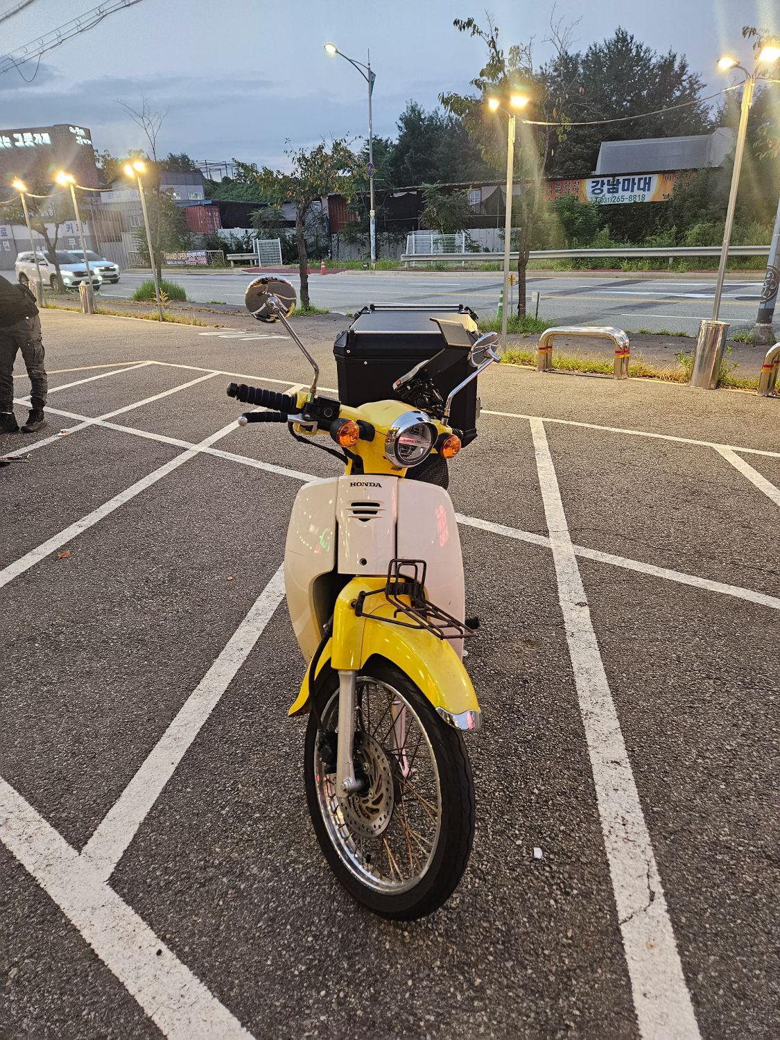 혼다 슈퍼 커브 110 more