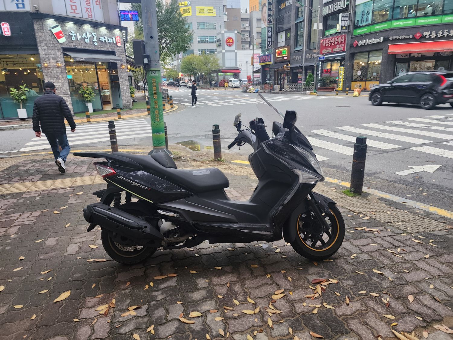 SYM 조이맥스 300 i thumb 2