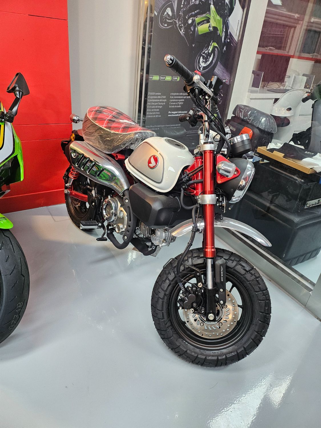 혼다 몽키 125 thumb 2