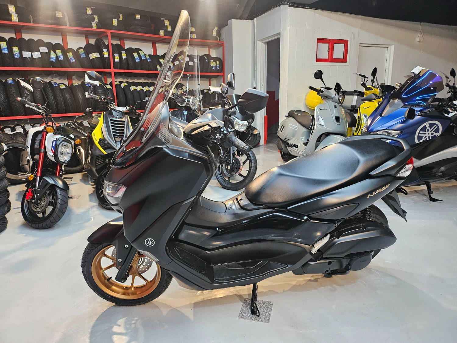 야마하 NMAX 125 more