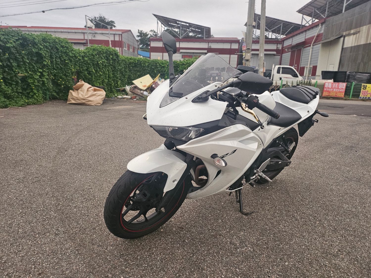 야마하 YZF R3 main