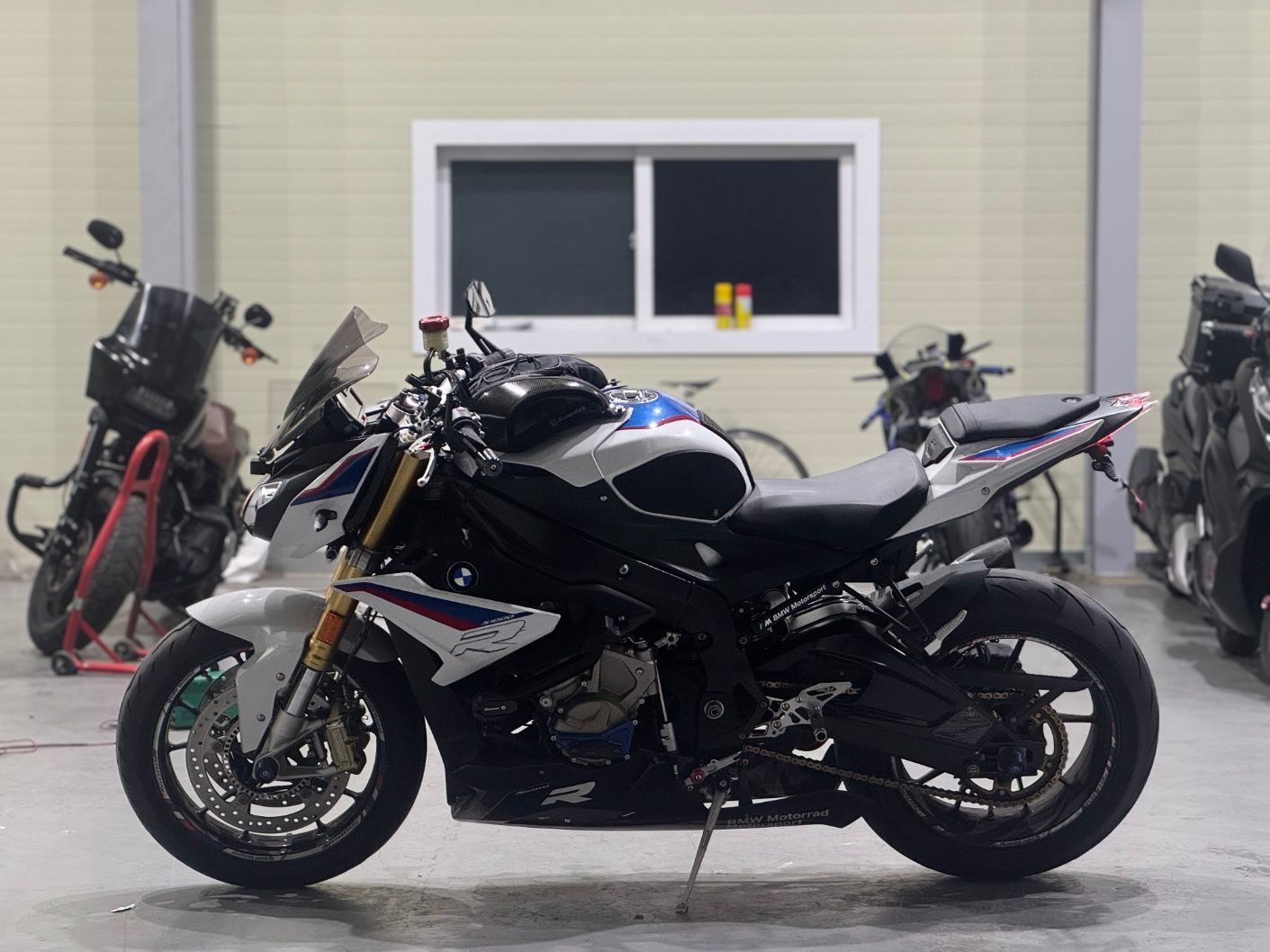 BMW S 1000 R thumb 2