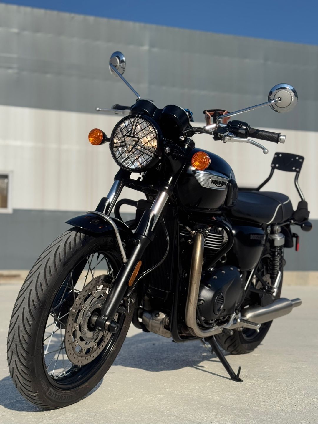 트라이엄프 본네빌 T100 thumb 2