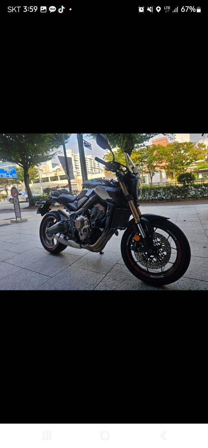 혼다 CB 650 R main