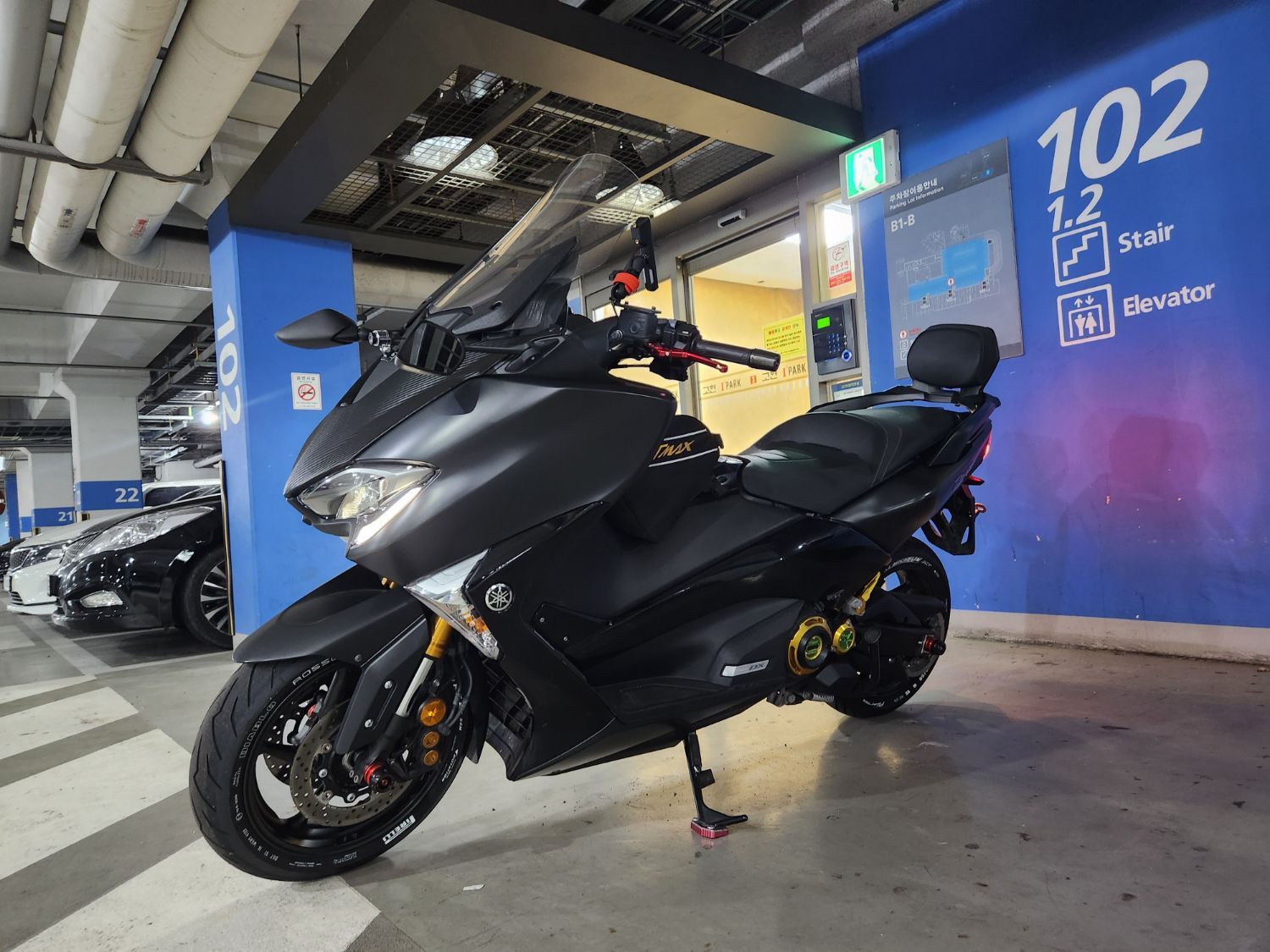 야마하 TMAX DX thumb 2