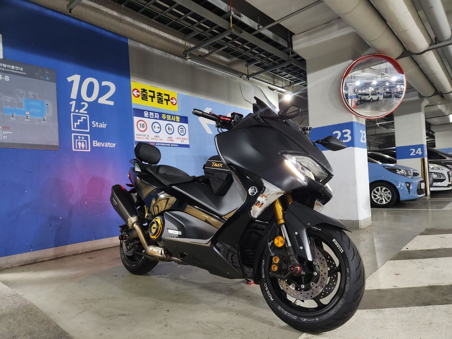 야마하 TMAX DX more