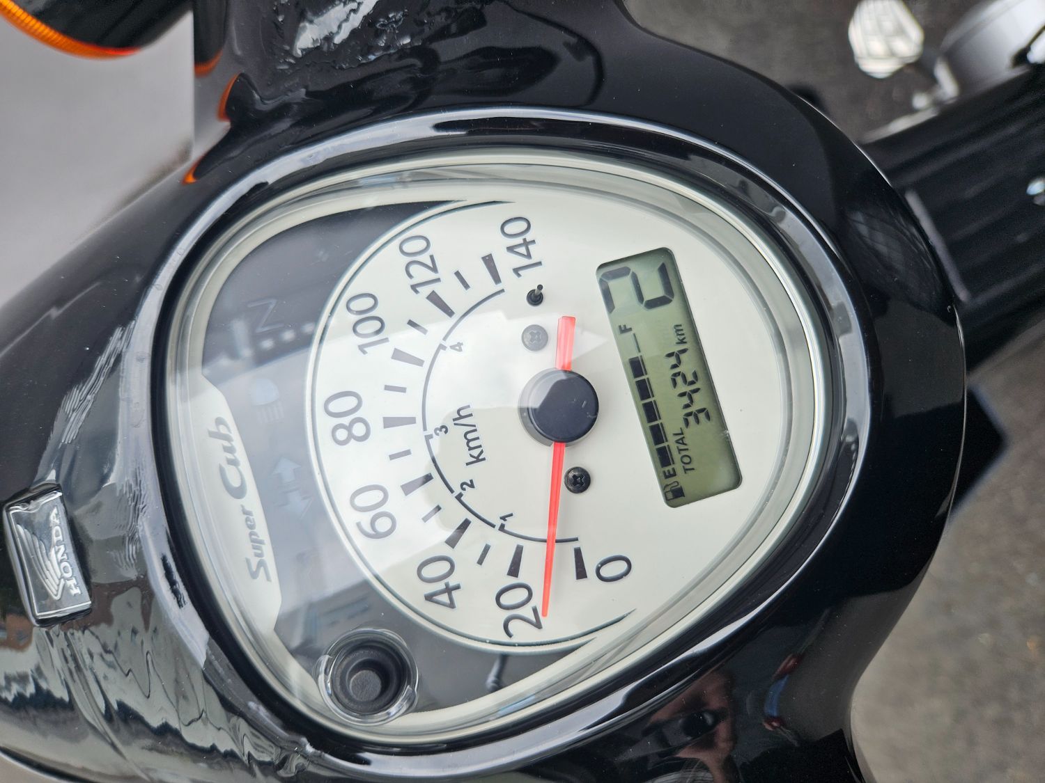 혼다 슈퍼 커브 110 thumb 2