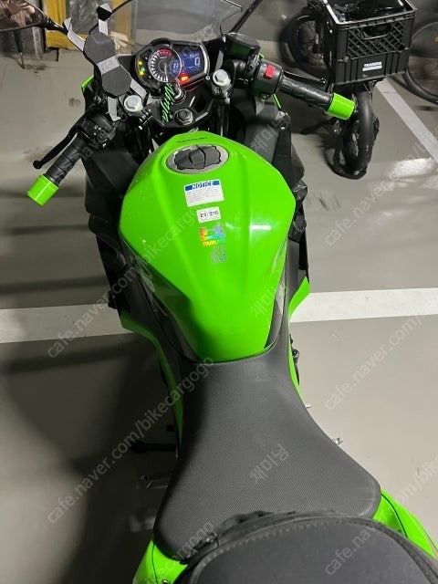 가와사키 닌자 400 ABS thumb 2