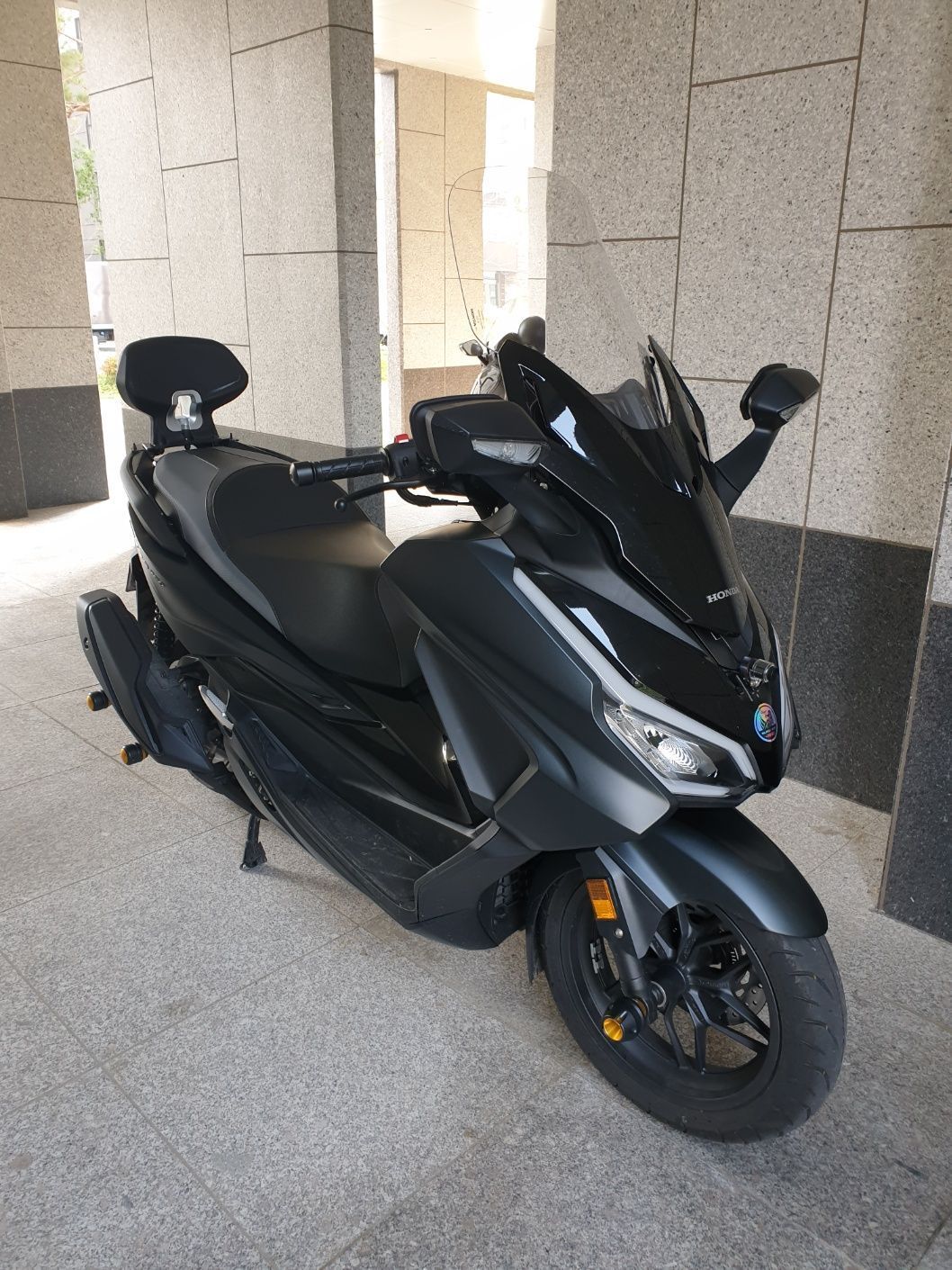 혼다 포르자 350 more