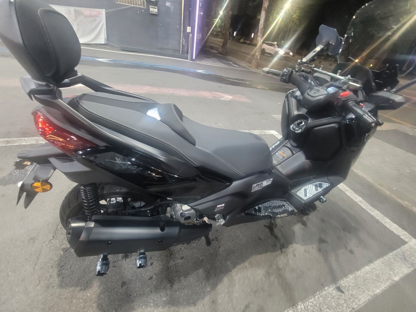 야마하 XMAX 300 ABS thumb 2