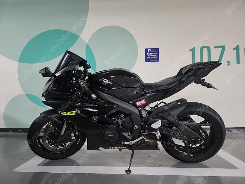 야마하 YZF R6 main