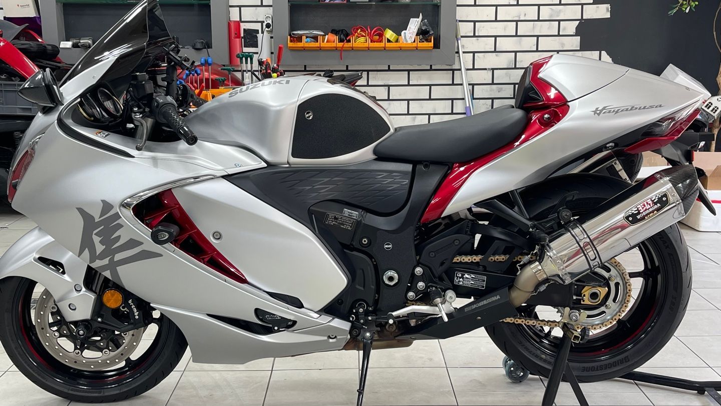 스즈키 하야부사 thumb 2