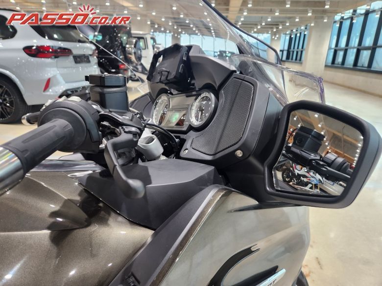 BMW R 1250 RT 2020 건메탈 사진 4
