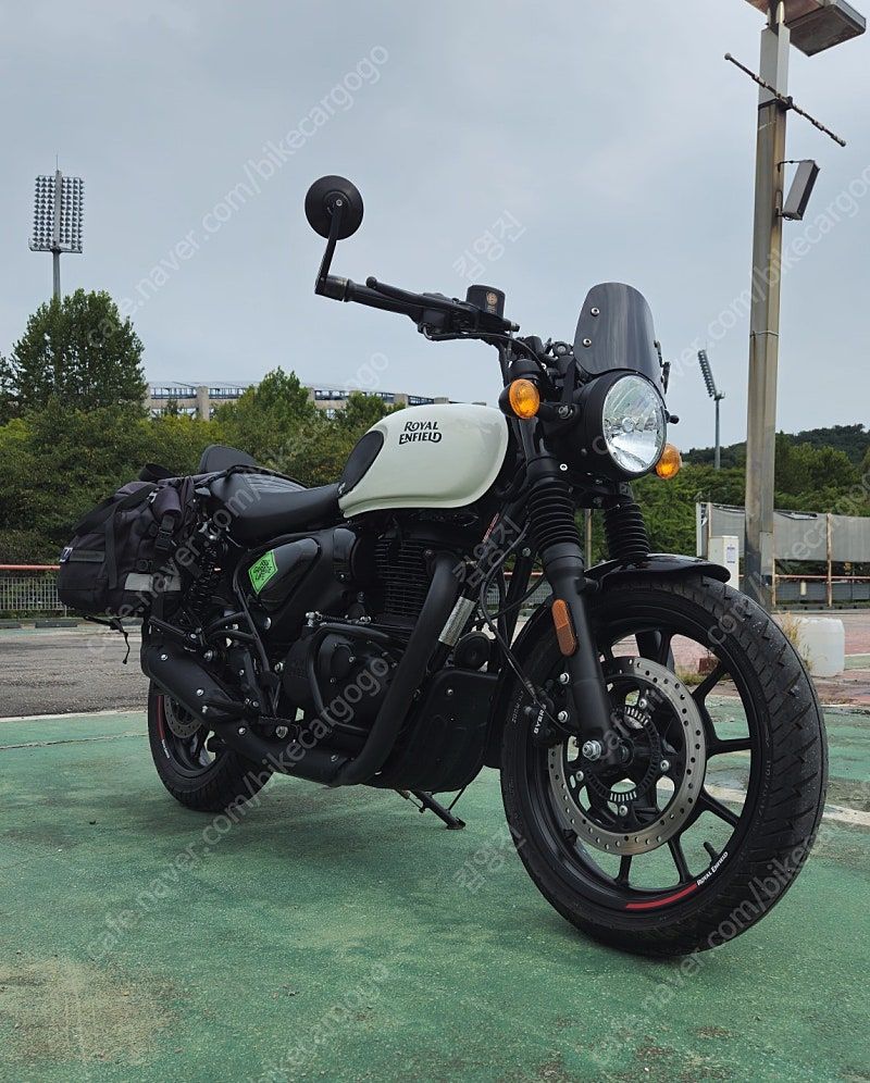 로얄엔필드 헌터 350 more