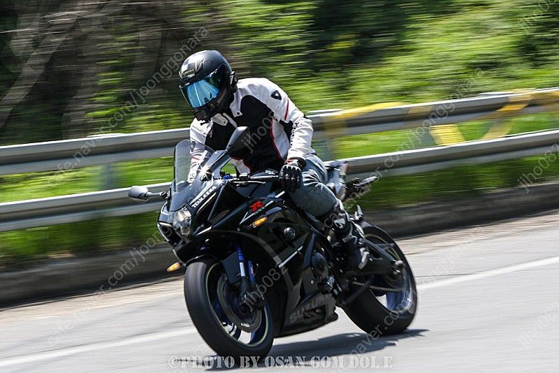 스즈키 GSX R 1000 R more