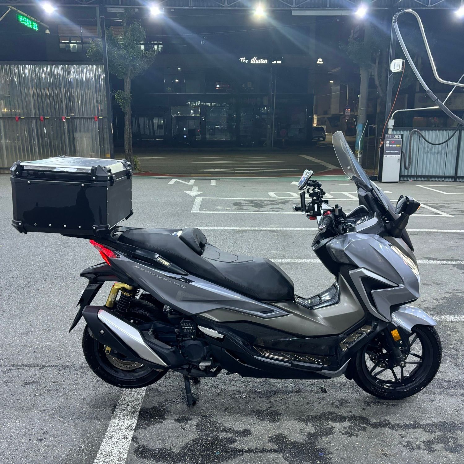 혼다 포르자 350 thumb 2