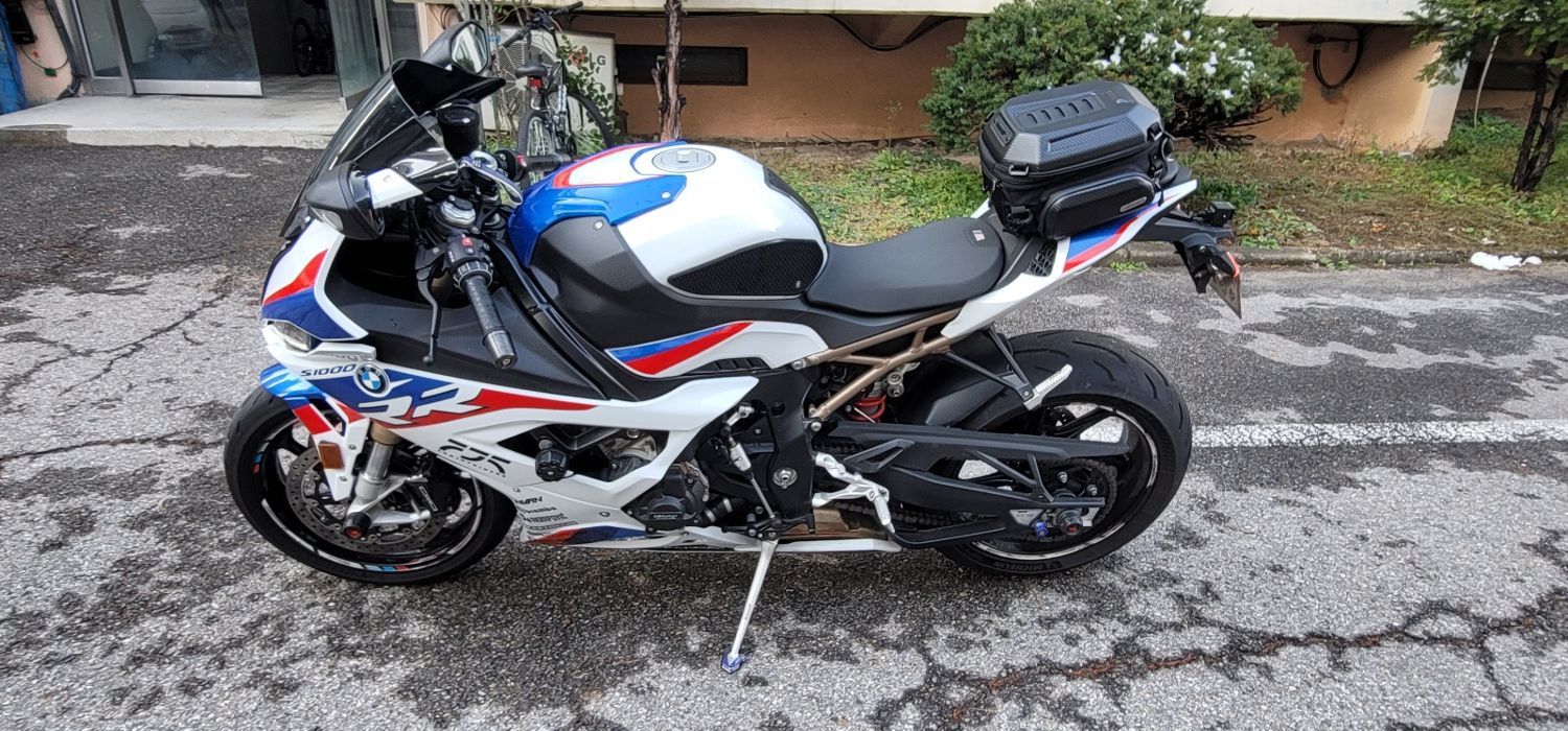 BMW S 1000 RR main