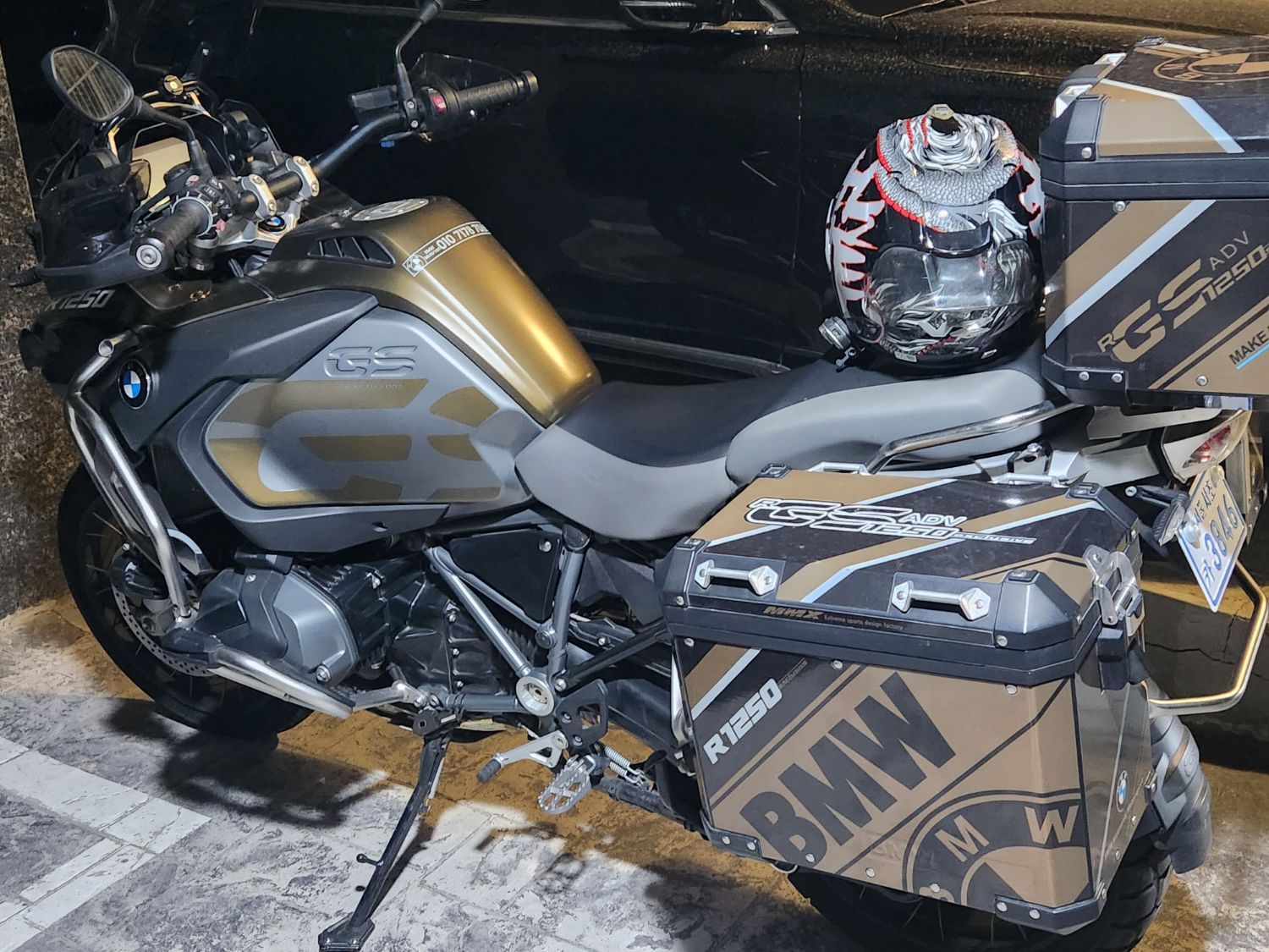 BMW R 1250 GS 어드벤처 2020 블랙 사진 6