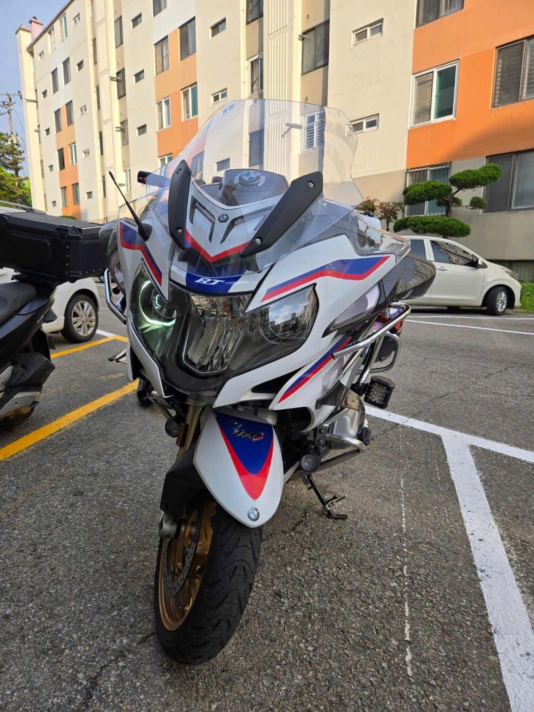 BMW R 1250 RT 2019 화이트 사진 3