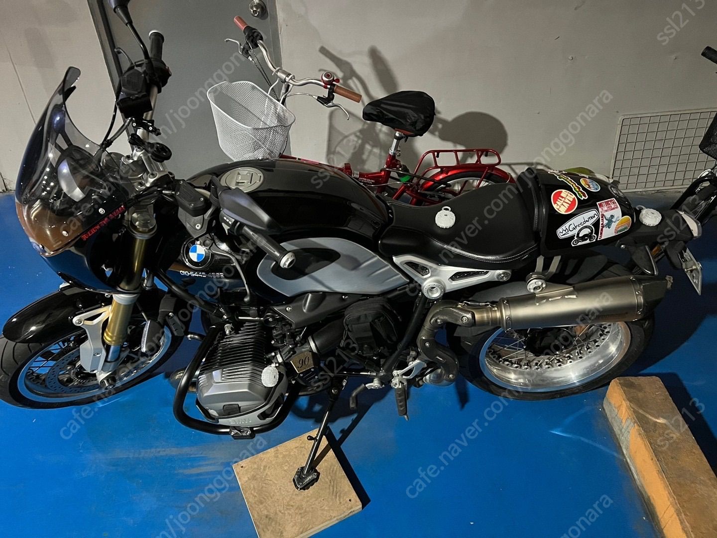 BMW R nine T 2014 실버 사진 6