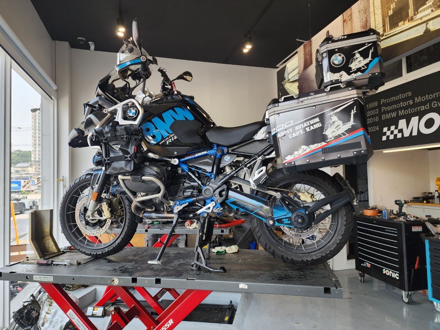 BMW R 1200 GS 어드벤처 2018 블루 사진 1