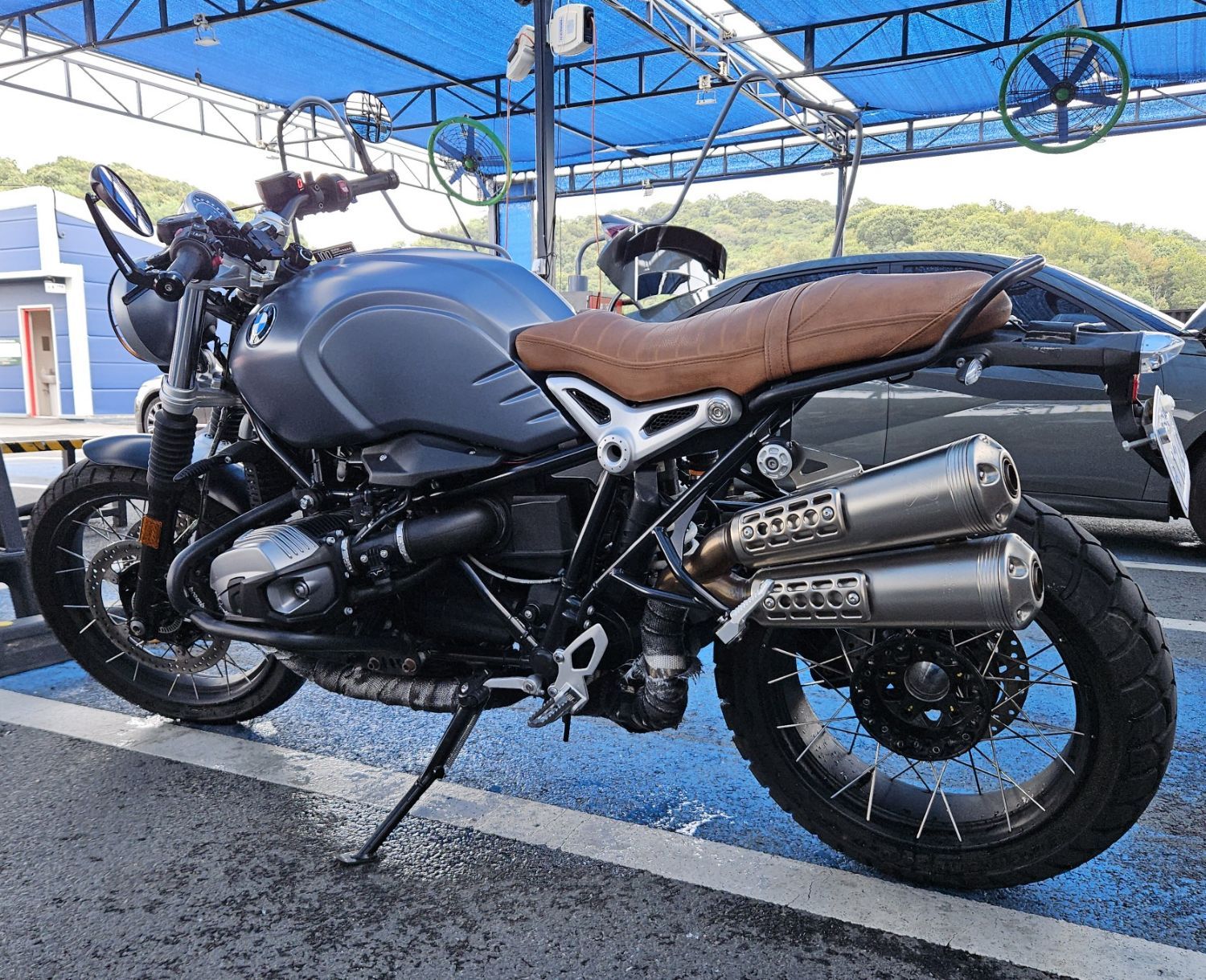 BMW R nine T 스크램블러 2020 화이트 사진 4