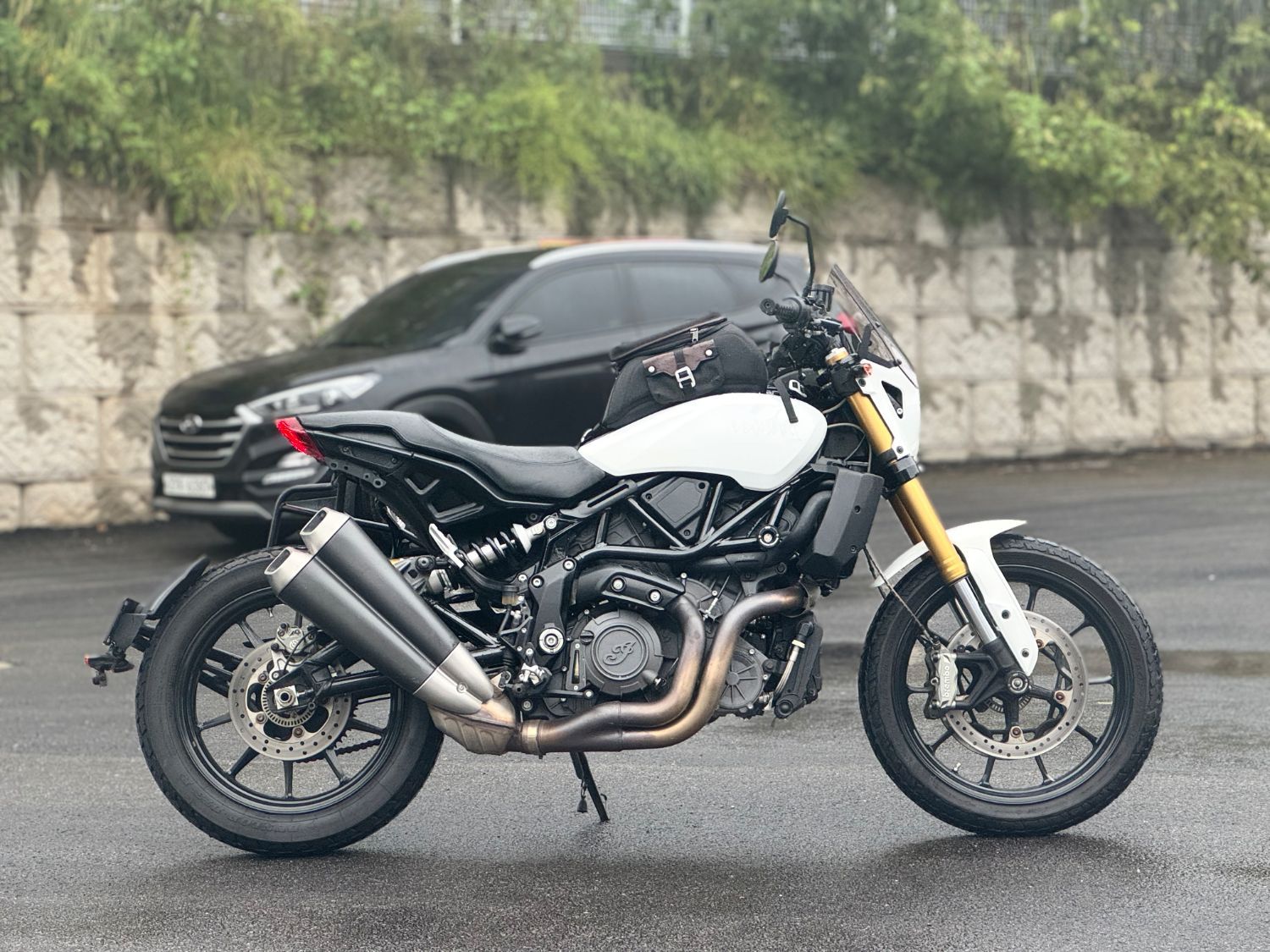 인디언모터사이클 FTR 1200 S 2019 화이트 사진 4