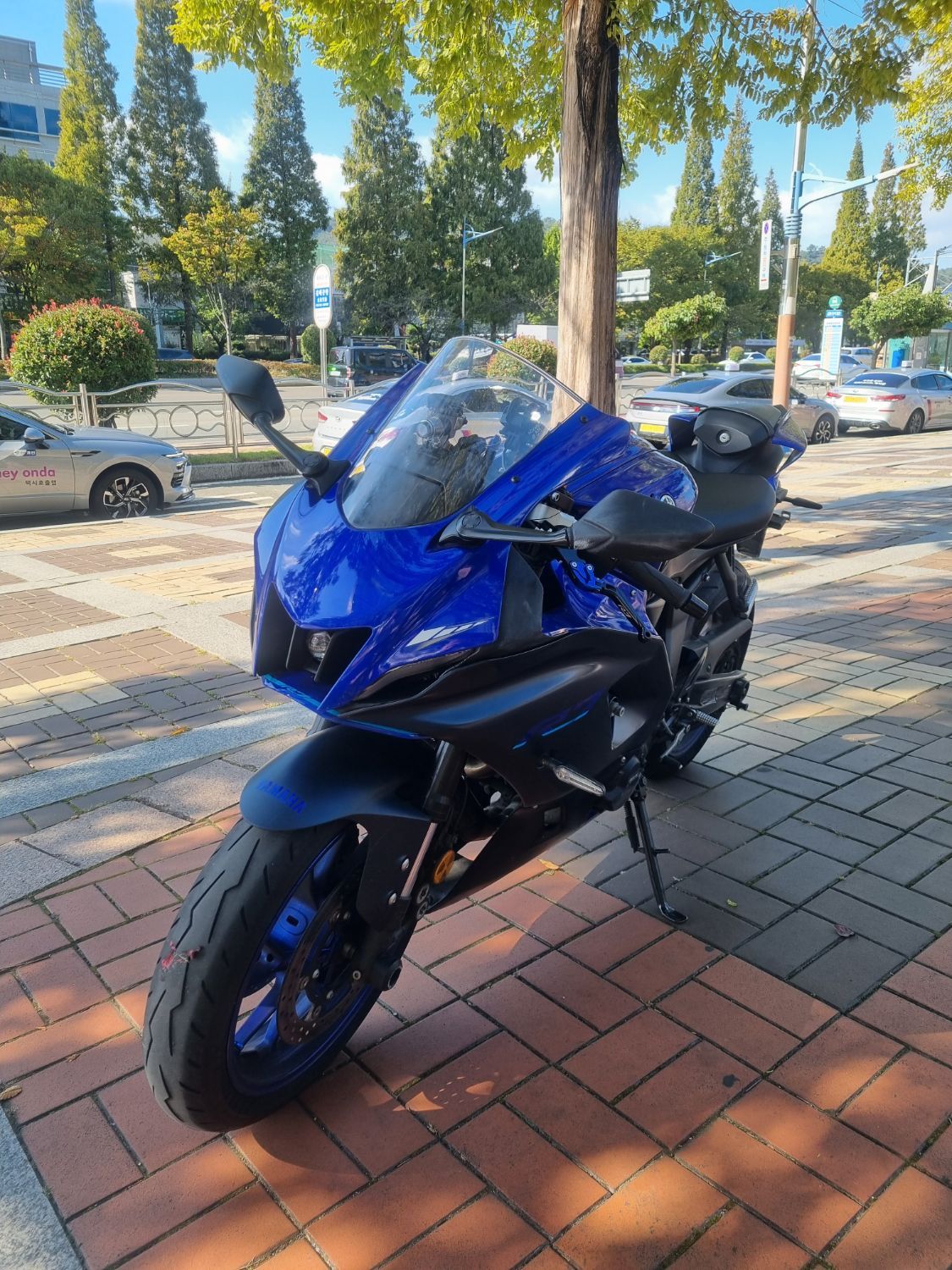 야마하 YZF R7 2022 블루 사진 1