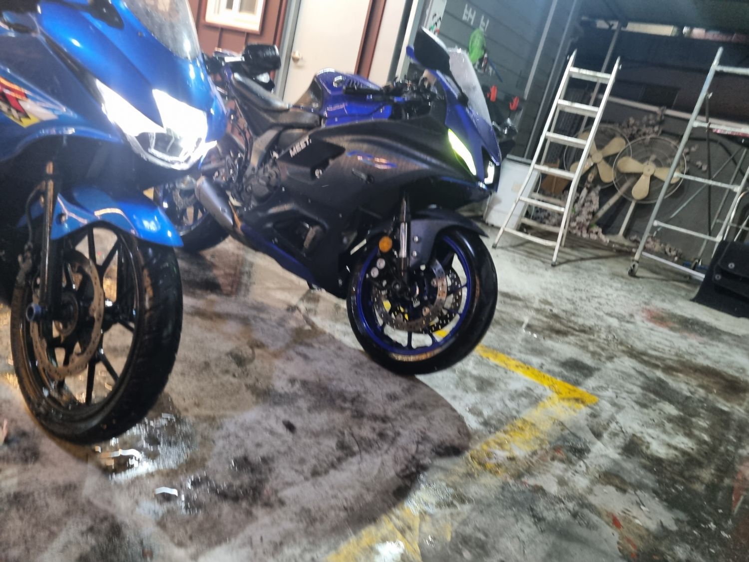 야마하 YZF R7 2022 블루 사진 7