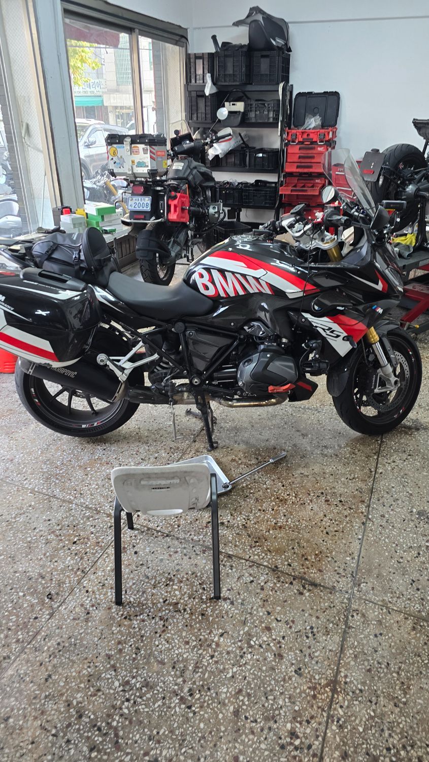 BMW R 1250 RS 2022 블랙 사진 1