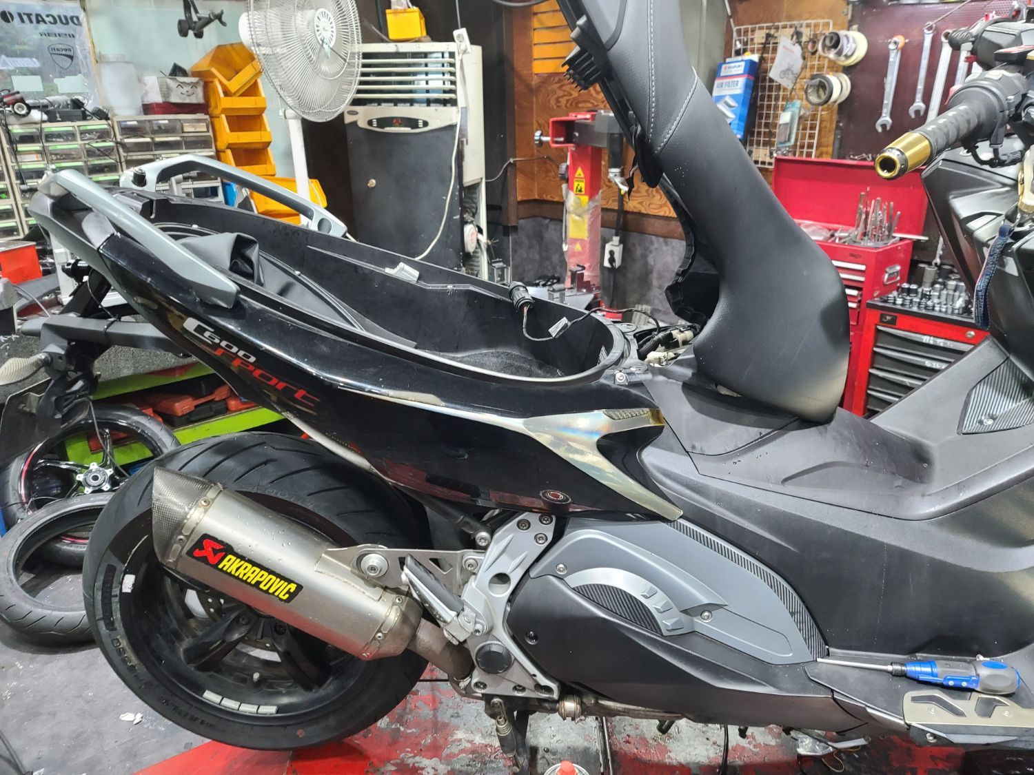 BMW C 600 스포츠 main