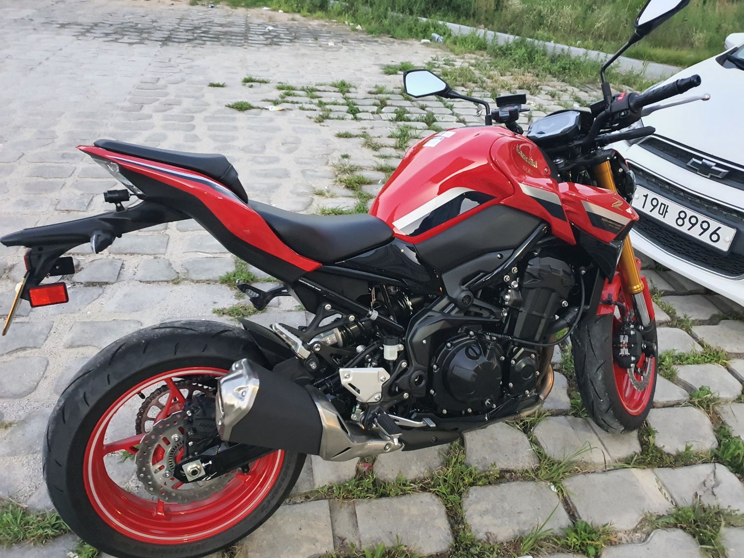 가와사키 Z 900 2022 레드 사진 1