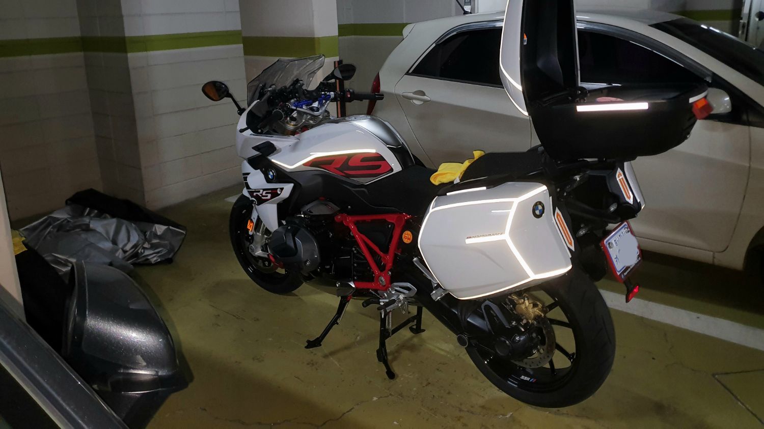 BMW R 1250 RS 2022 화이트 사진 8