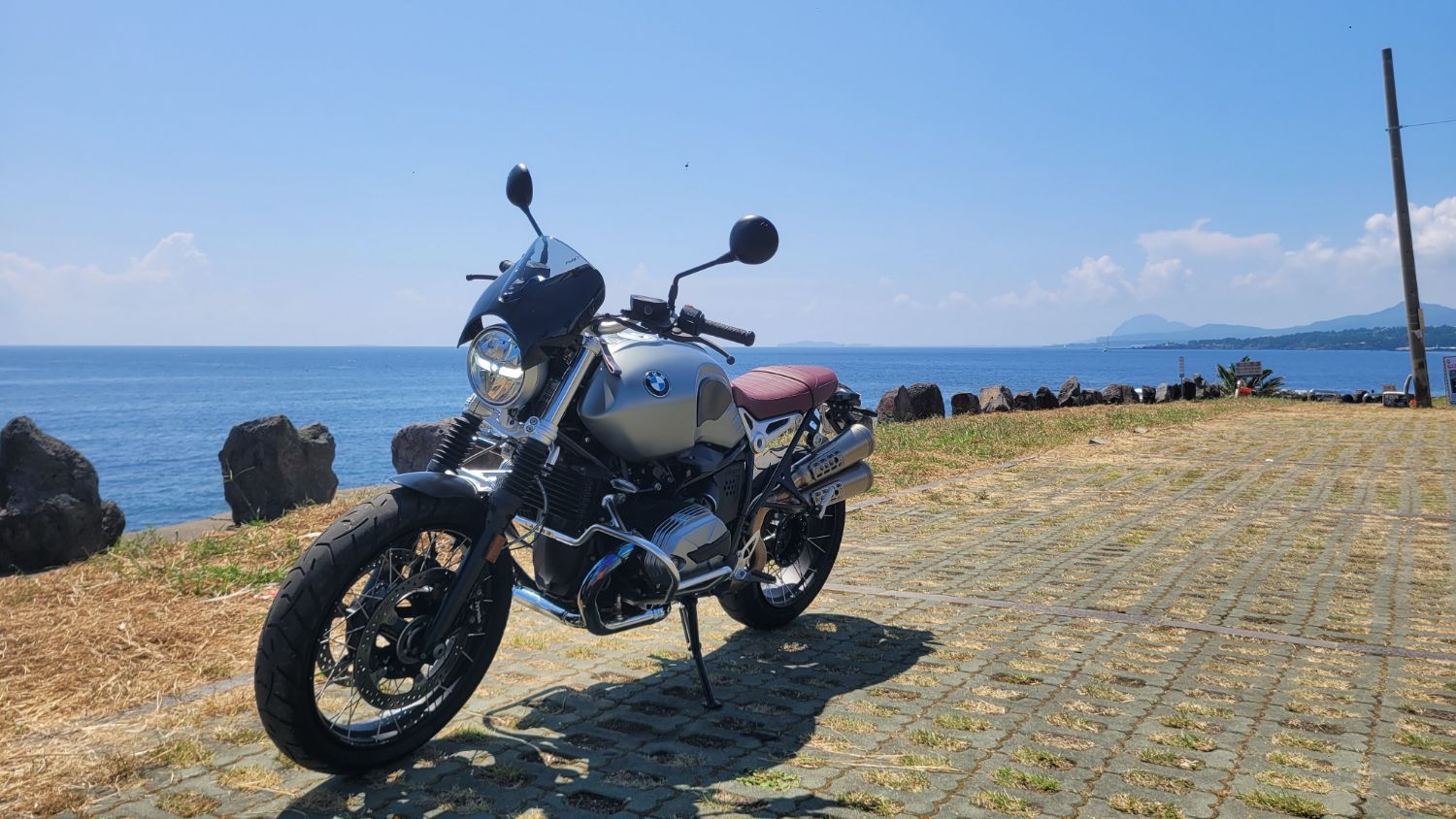 BMW R nine T 스크램블러 2022 실버 사진 2