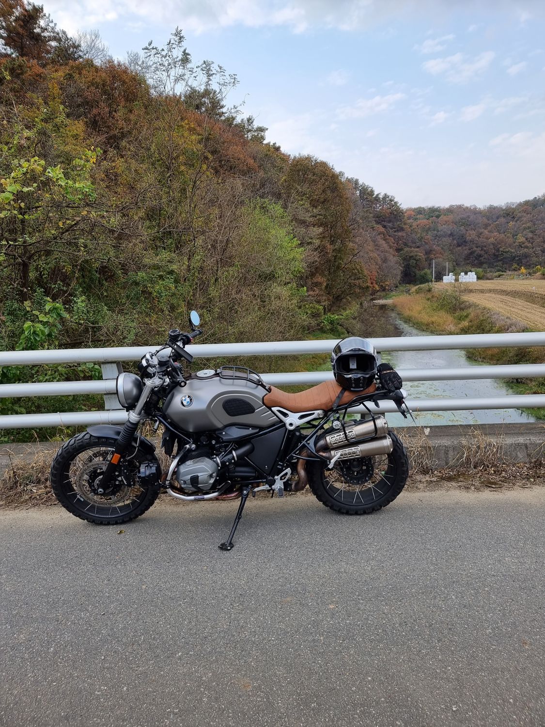 BMW R nine T 스크램블러 2018 화이트 사진 4