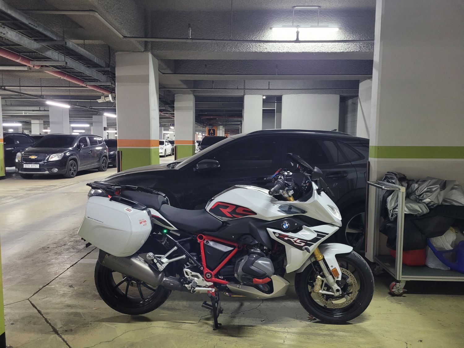 BMW R 1250 RS 2022 화이트 사진 4