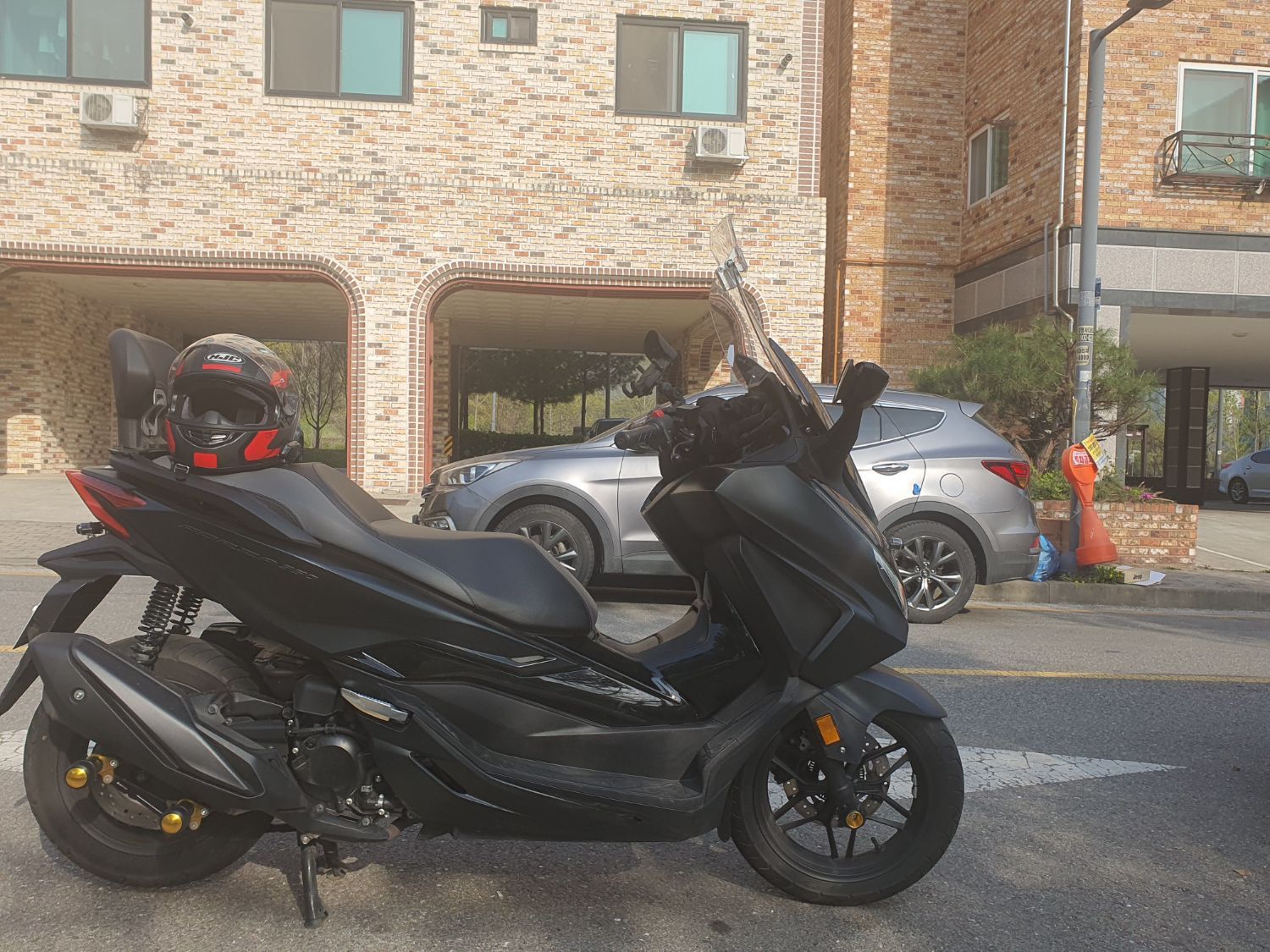 혼다 포르자 350 main