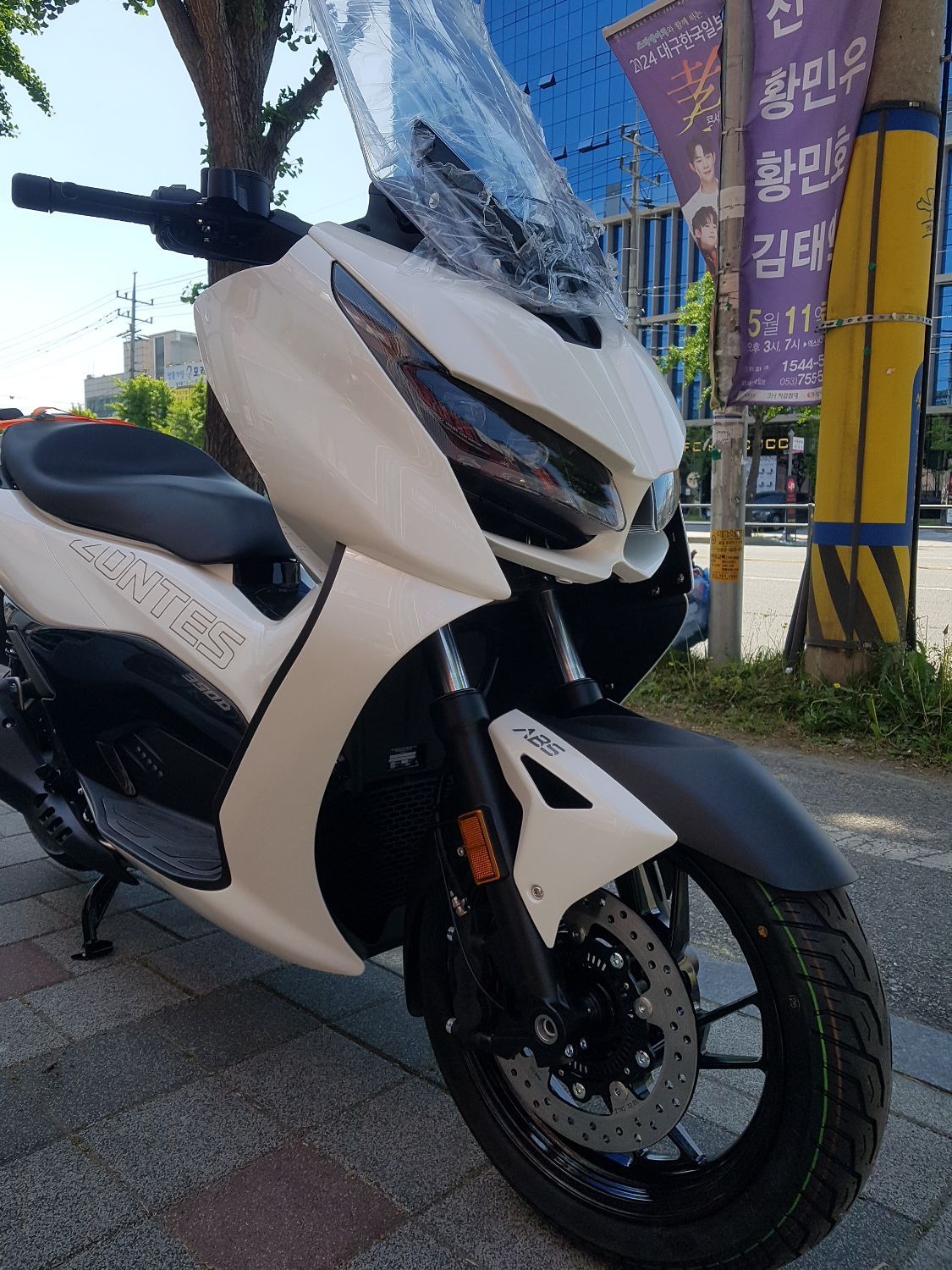 존테스 350 D more