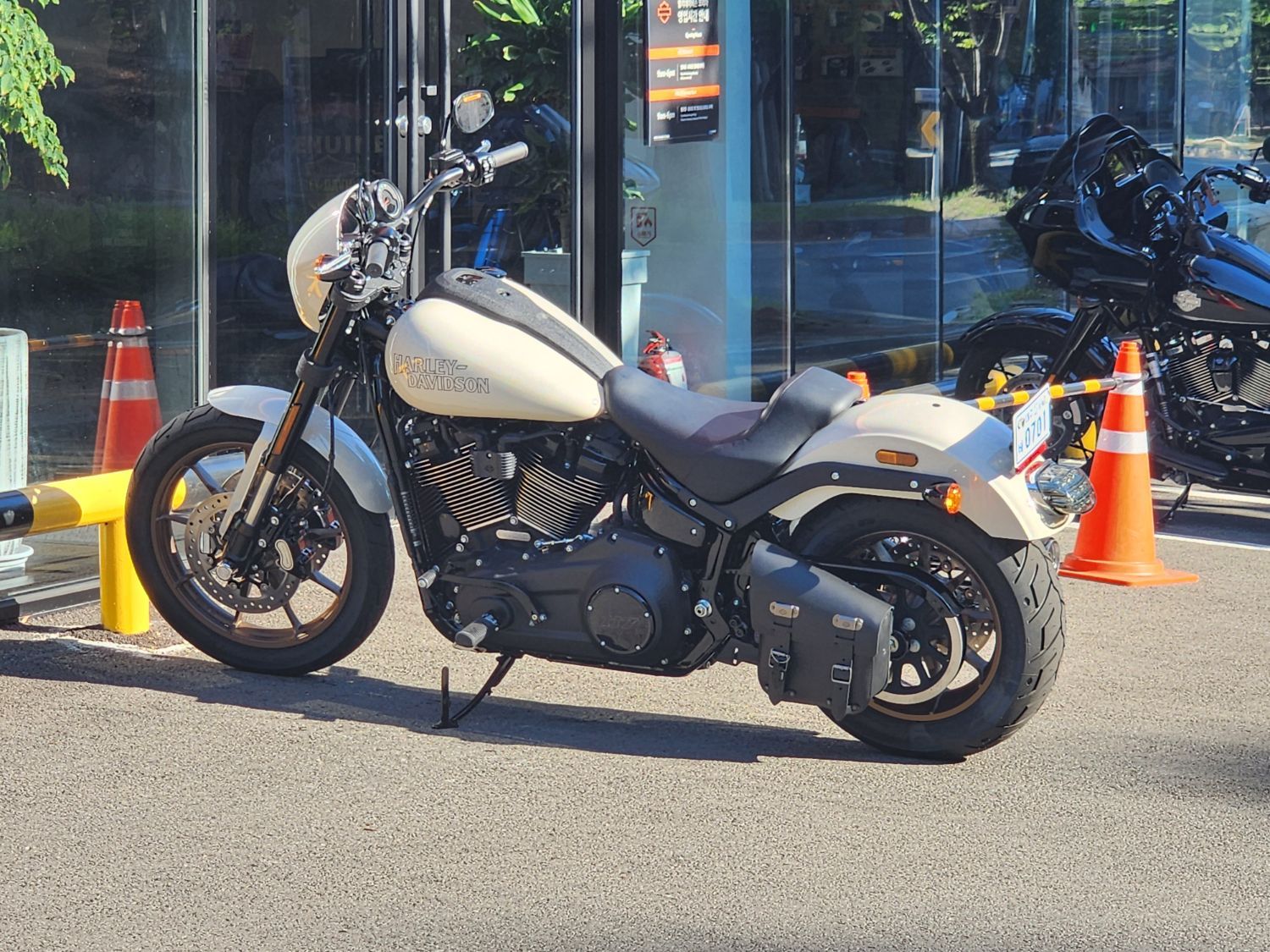 할리데이비슨 로우라이더 S thumb 2